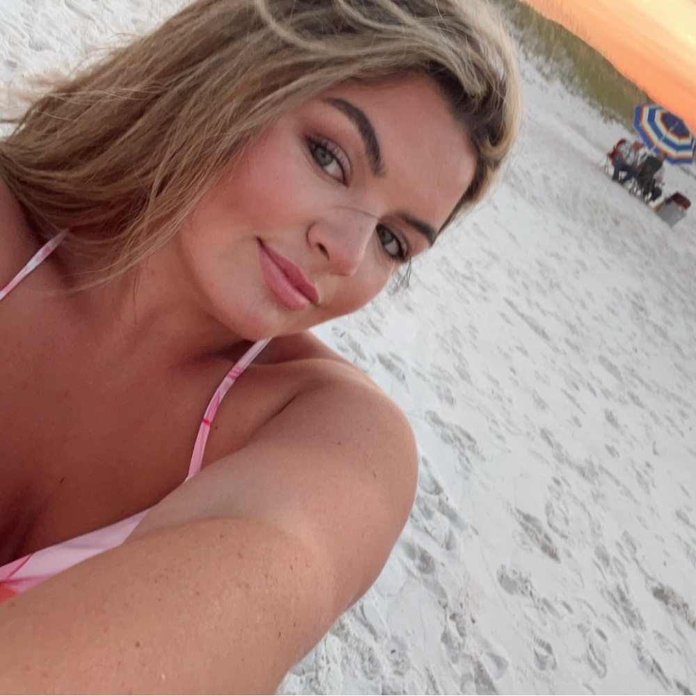 Meet your Posher, Karleigh